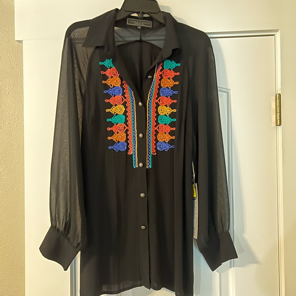 Embroidered Long Sleeve Blouse by Double D Ranch